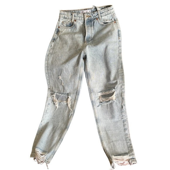 2 for $25✨Zara light blue jeans size USA 4 - Picture 2 of 10